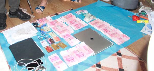 抓获犯罪嫌疑人60人,扣押涉案资金1000余万,湖北建始公安破获一起特大买卖国家机关证件案 抓获犯罪嫌疑人60人,扣押涉案资金1000余万,湖北建始公安破获一起特大买卖国家机关证件案