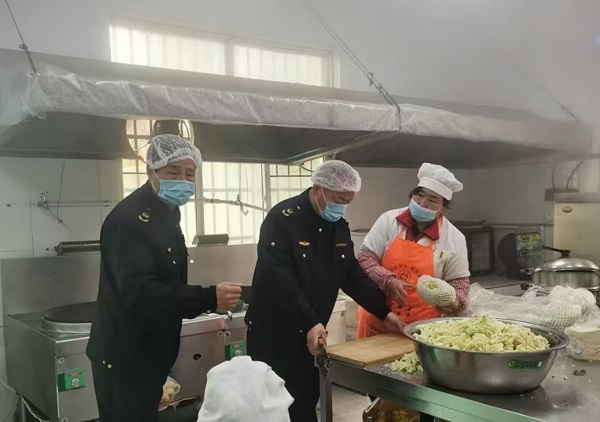 周至县市场监督管理局哑柏监管所积极开展 “3.15”消费者权益日系列宣传活动(图8) 周至县市场监督管理局哑柏监管所积极开展 “3.15”消费者权益日系列宣传活动(图8)